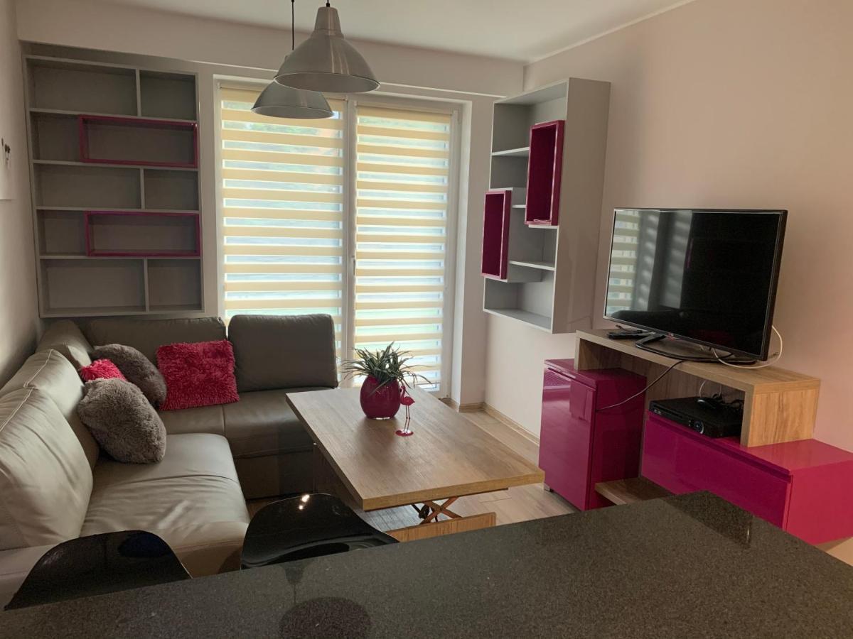 גורז'וב ווילקופולסקי Apartament One Ogrodek I Parking מראה חיצוני תמונה