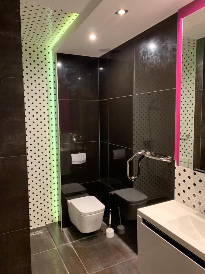 גורז'וב ווילקופולסקי Apartament One Ogrodek I Parking מראה חיצוני תמונה