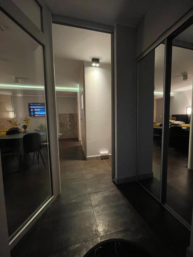 גורז'וב ווילקופולסקי Apartament One Ogrodek I Parking מראה חיצוני תמונה